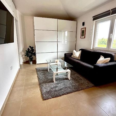 App Sunny Umag Apartment Exterior photo